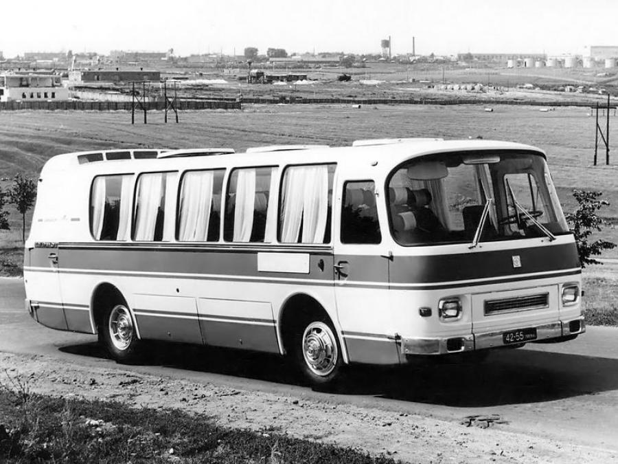  ПАЗ-3202Т Турист Опытный 1971 года  (фото 3 из 5)